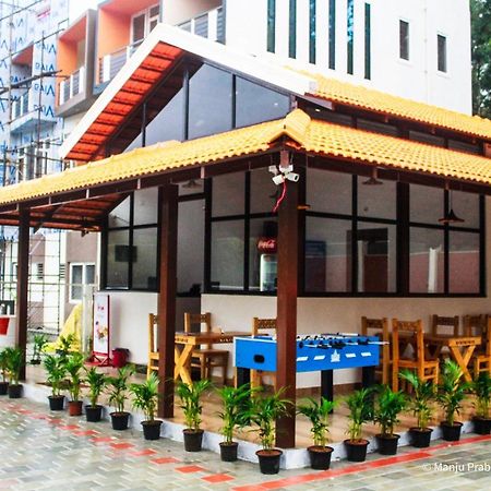 Kurinji Inn Attigundi エクステリア 写真
