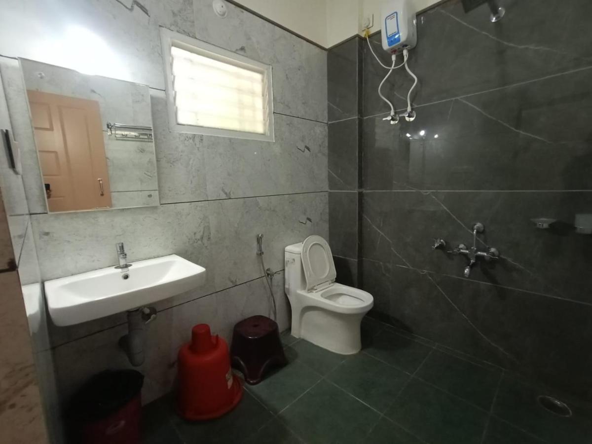 Kurinji Inn Attigundi エクステリア 写真